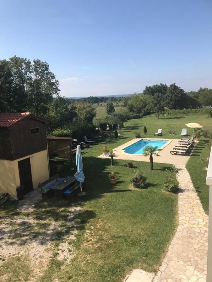 Ferienhaus Tomic Nedescina Экстерьер фото